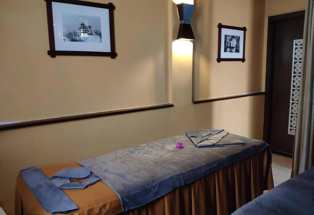 Church Boutique Hotel Hang Trong-1